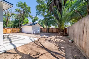 2320 K St, Merced, CA 95340 - Photo 20