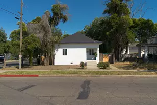 2320 K St, Merced, CA 95340 - Photo 2