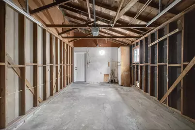 1924 Edwin, Sacramento, CA 95815 - Photo 34