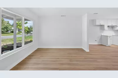 1924 Edwin, Sacramento, CA 95815 - Photo 16