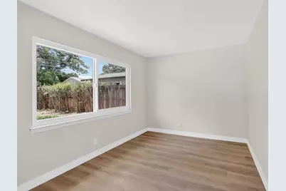 1924 Edwin, Sacramento, CA 95815 - Photo 30