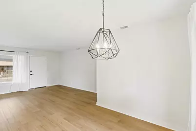 4971 76th Street, Sacramento, CA 95820 - Photo 8