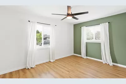 4971 76th Street, Sacramento, CA 95820 - Photo 18