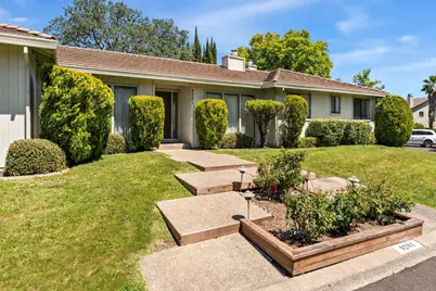 9201 Rock Oak Lane, Fair Oaks, CA 95628 - Photo 42