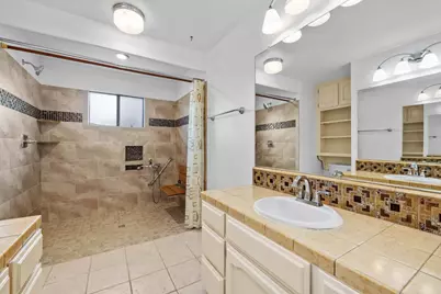9201 Rock Oak Lane, Fair Oaks, CA 95628 - Photo 20