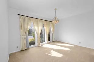 9201 Rock Oak Ln, Fair Oaks, CA 95628 - Photo 6