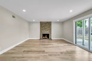 2065 Niantic Way, Sacramento, CA 95822 - Photo 14