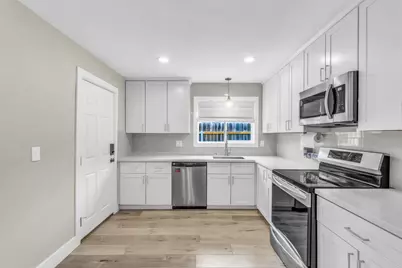 2065 Niantic Way, Sacramento, CA 95822 - Photo 10