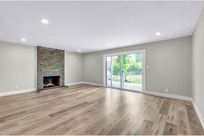2065 Niantic Way, Sacramento, CA 95822 - Photo 12