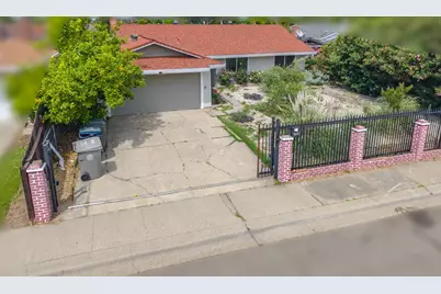 2065 Niantic Way, Sacramento, CA 95822 - Photo 32