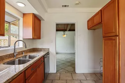 2452 Christina Avenue, Stockton, CA 95204 - Photo 12