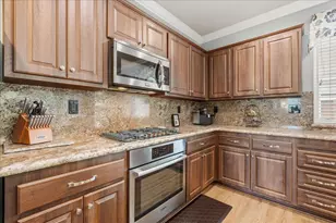 1641 Hummingbird Way, Roseville, CA 95747 - Photo 18