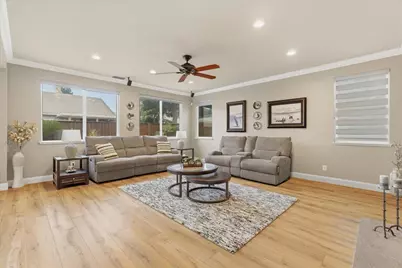 1641 Hummingbird Way, Roseville, CA 95747 - Photo 8
