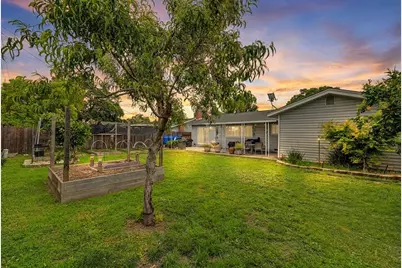 6929 Silverthorne Circle, Sacramento, CA 95842 - Photo 34