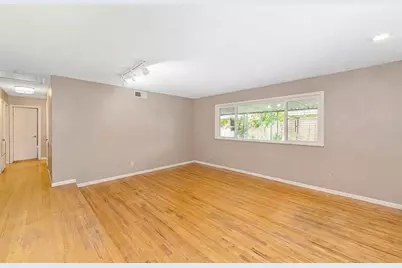 6929 Silverthorne Circle, Sacramento, CA 95842 - Photo 6