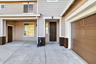 1217 Pecos Way, Plumas Lake, CA 95961 - Photo 8