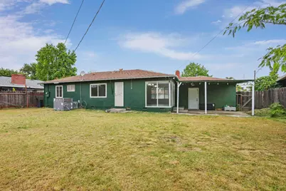 304 E Longview Avenue, Stockton, CA 95207 - Photo 32