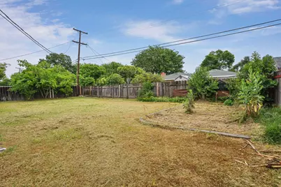 304 E Longview Avenue, Stockton, CA 95207 - Photo 34