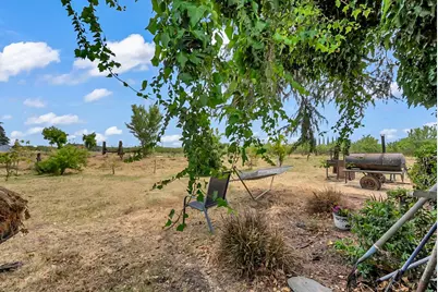7119 Mercedes Avenue, Winton, CA 95388 - Photo 28