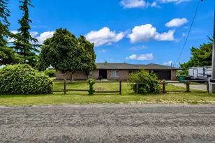 7119 Mercedes Ave, Winton, CA 95388 - Photo 1
