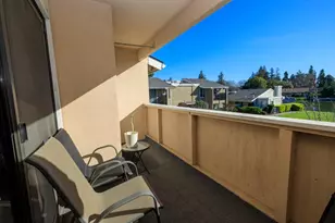 3722 W Benjamin Holt Dr, Stockton, CA 95219 - Photo 20