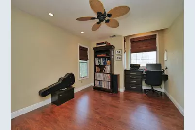 9736 Snowberry Way, Orangevale, CA 95662 - Photo 22