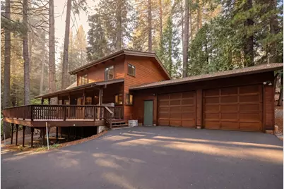 702 Yuroc Drive, Dorrington, CA 95223 - Photo 4