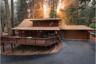 702 Yuroc Drive, Dorrington, CA 95223 - Photo 2
