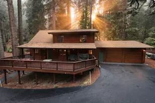 702 Yuroc Dr, Dorrington, CA 95223 - Photo 2