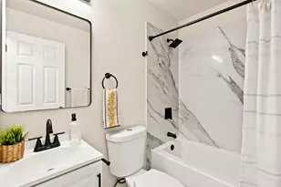 4843 L Pkwy, Sacramento, CA 95823 - Photo 18