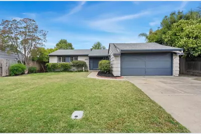 4843 L Parkway, Sacramento, CA 95823 - Photo 1