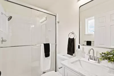 4843 L Parkway, Sacramento, CA 95823 - Photo 14