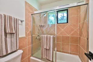 6821 Havenhurst Dr, Sacramento, CA 95831 - Photo 20