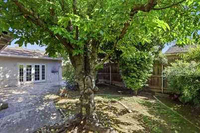 2545 Notre Dame Drive, Sacramento, CA 95826 - Photo 42