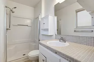 2545 Notre Dame Dr, Sacramento, CA 95826 - Photo 34