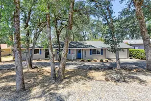 12741 Torrey Pines Dr, Auburn, CA 95602 - Photo 2