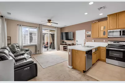 1721 Norwood Heights Lane, Ceres, CA 95307 - Photo 8