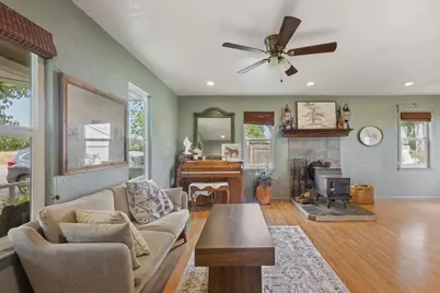 13513 Vineyard Road, Waterford, CA 95386 - Photo 22