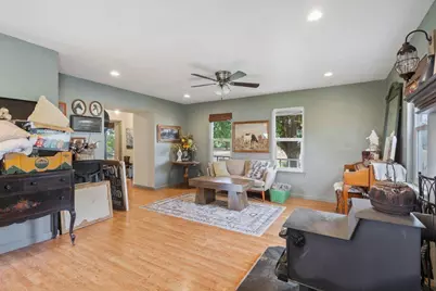 13513 Vineyard Road, Waterford, CA 95386 - Photo 12