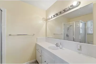365 Birchwood Court, Modesto, CA 95350 - Photo 32