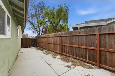 365 Birchwood Court, Modesto, CA 95350 - Photo 44