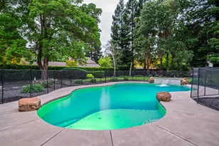 2022 Roaring Camp Dr, Gold River, CA 95670 - Photo 44
