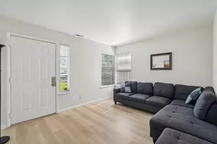3742 Bigler Way, Sacramento, CA 95817 - Photo 6
