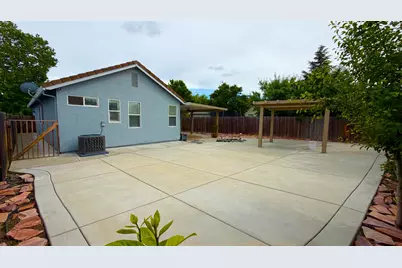1615 Sandmark, Sacramento, CA 95835 - Photo 18