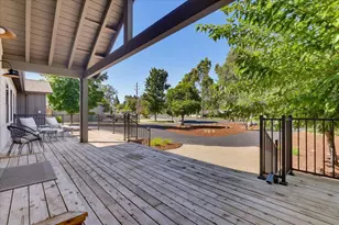12284 Lakeshore N, Auburn, CA 95602 - Photo 56