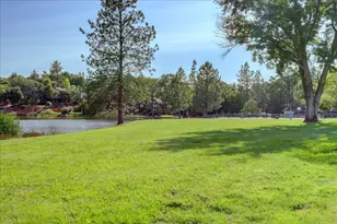 12284 Lakeshore N, Auburn, CA 95602 - Photo 94