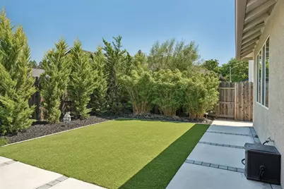 11 Conquest Court, Sacramento, CA 95817 - Photo 28