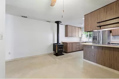 10 Pelican Court, Sacramento, CA 95833 - Photo 14