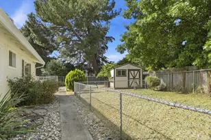10 Pelican Ct, Sacramento, CA 95833 - Photo 32