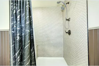 690 Jewell Avenue, Yuba City, CA 95991 - Photo 34